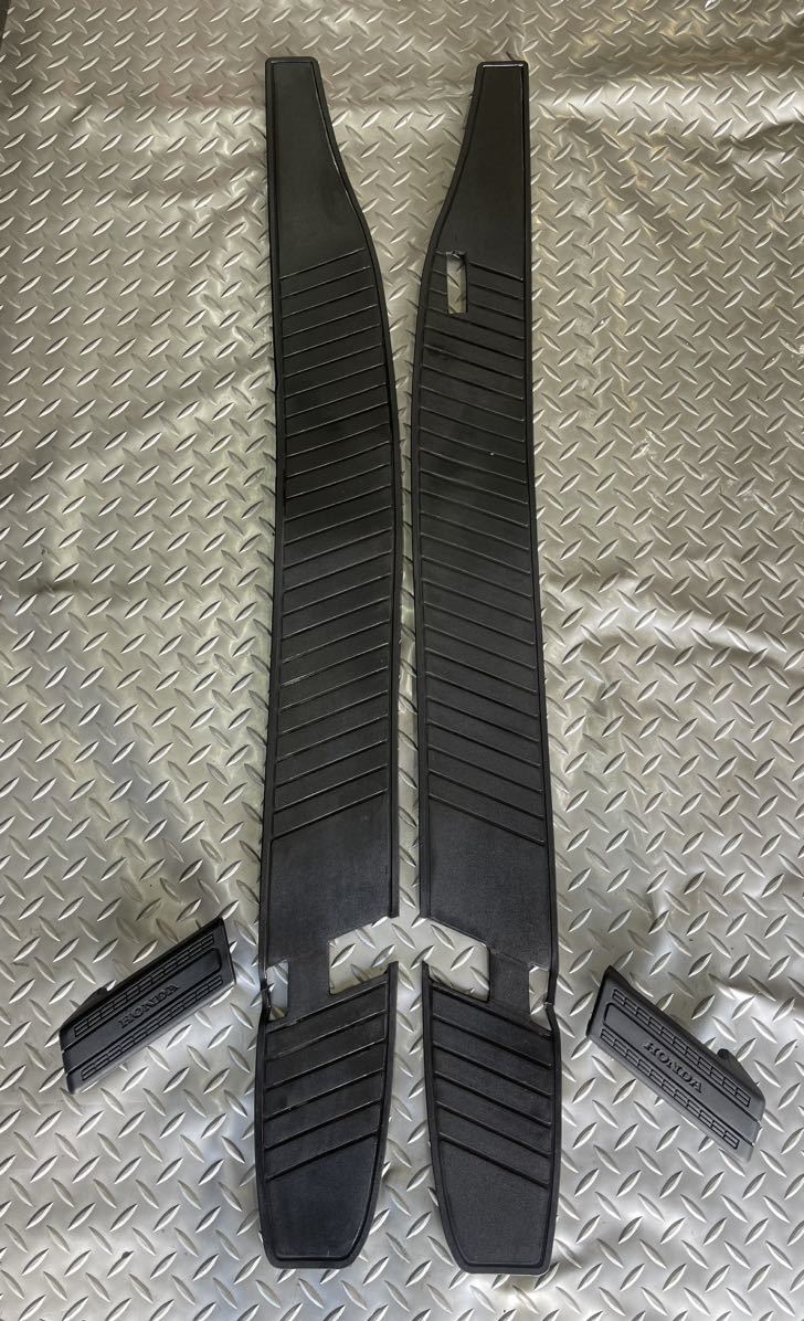 [JS1683] ω12 MF02 フュージョンSE 2型　純正ステップ　ゴムマット　タンデムステップ HONDA FUSION ホンダ