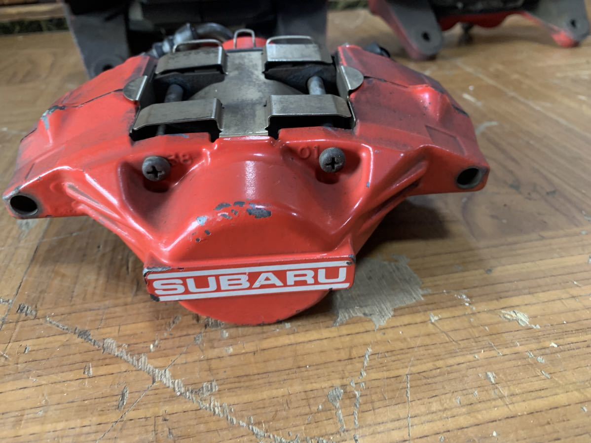 インプレッサsti 純正キャリパー リヤ gc8 インプレッサ sti 純正 4pod 2pod キャリパー 赤 破損無し ネジ山