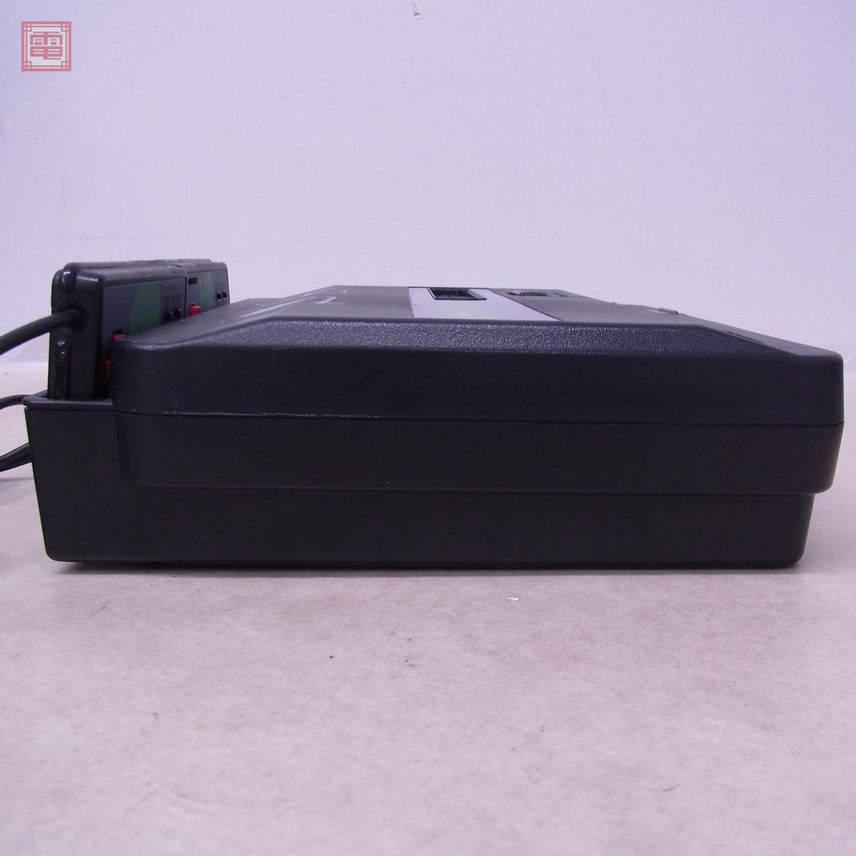 修理済 FC ツインファミコン 本体 AN-505-BK シャープ SHARP ソフト2本