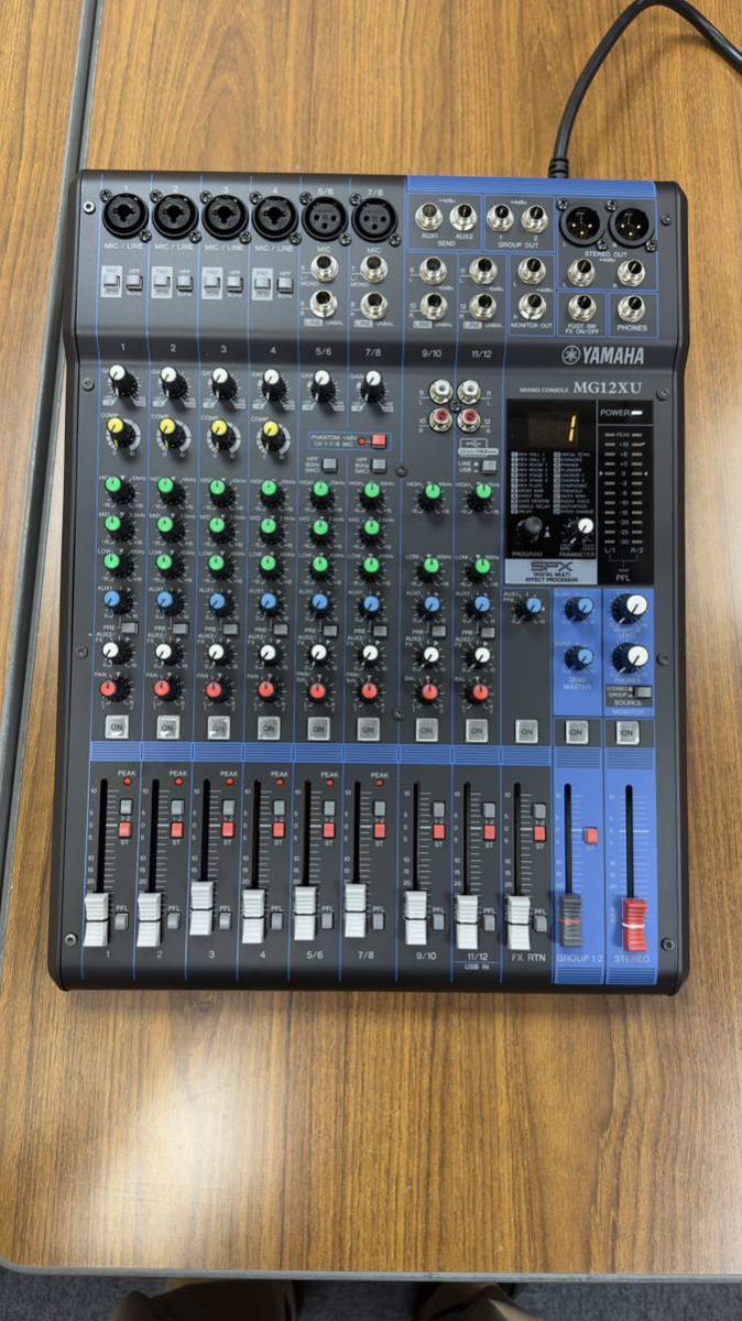 YAMAHA MG12XU Yamaha MG12XU Mixer Consoles USA DJ