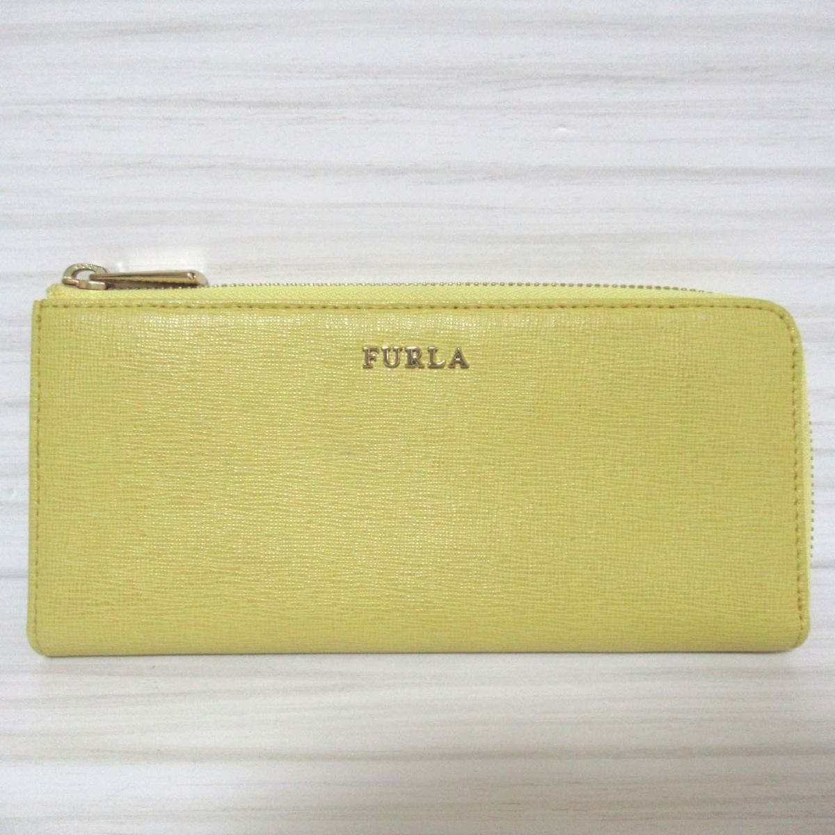 ほぼ未使用 FURLA フルラ L字ファスナー レザーロングウォレット 長財布 カード入れ 札入れ 小銭入れ イエロー C0503