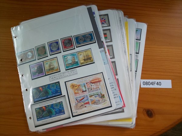 0804F40 外国切手　国連　国旗　シンガポール　カンボジア　タイ等　約35ページまとめ