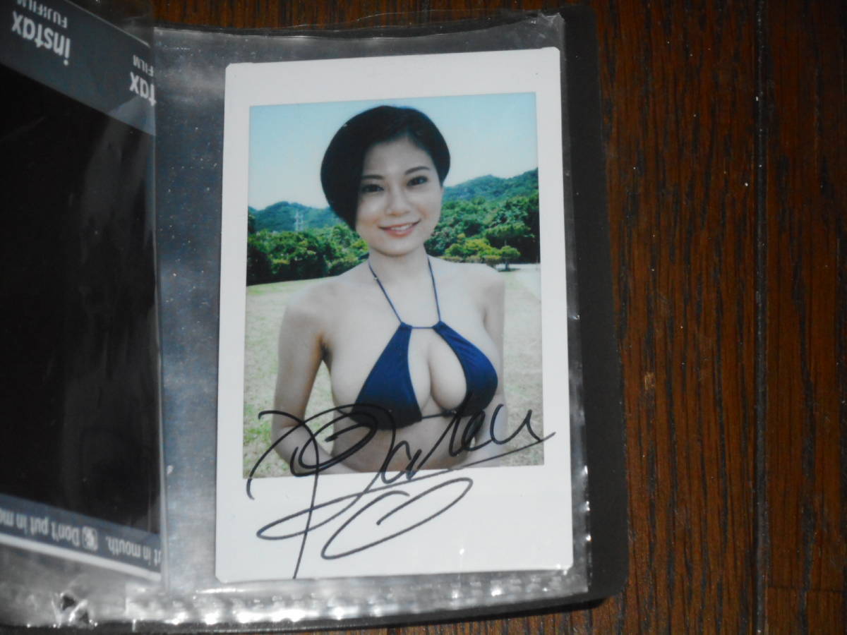 【100円スタート】　直筆サイン入り現場撮影チェキ：RaMu①