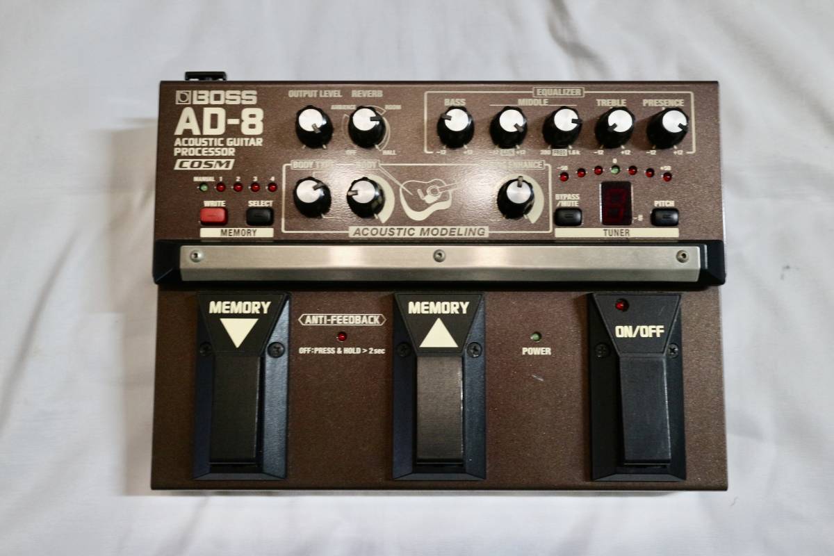 AD-8 BOSS プリアンプ アコースティックギター用 (ボス AD8) ボス