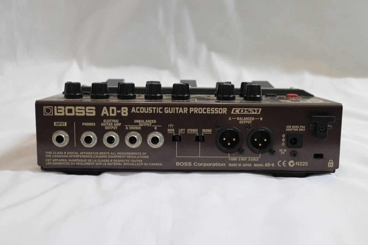 AD-8 BOSS プリアンプ アコースティックギター用 (ボス AD8) ボス