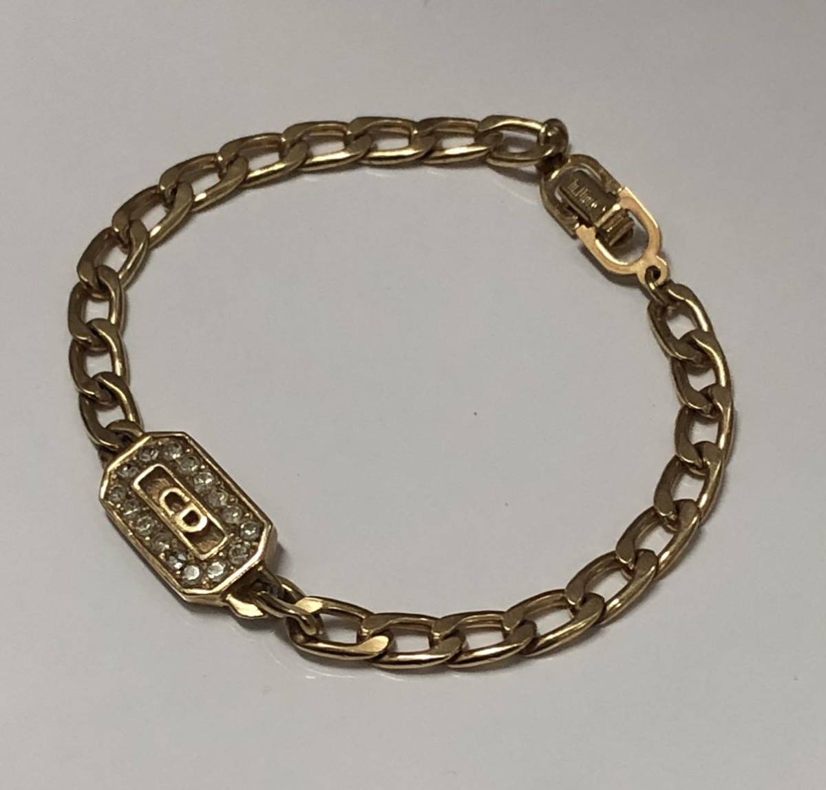 Christian Dior クリスチャンディオール ♪ ロゴ ブレスレット ゴールドカラー ラインストーン レトロ アンティーク ケース付