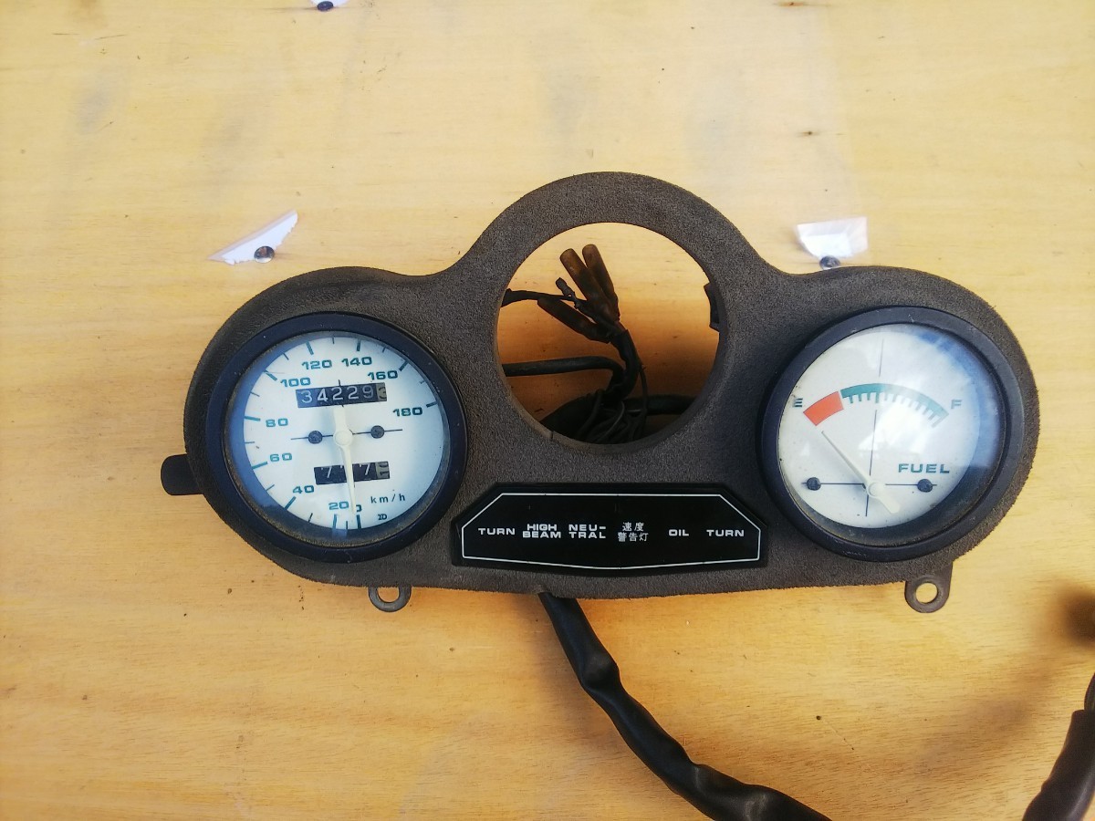 737 初期型 GSX-R750 スピードメーター 初期型GSX-R1100 GSX-R750