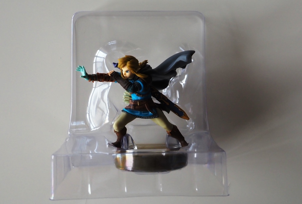 早い者勝ち！】amiibo リンク（ゼルダの伝説シリーズ）+ Nintendo