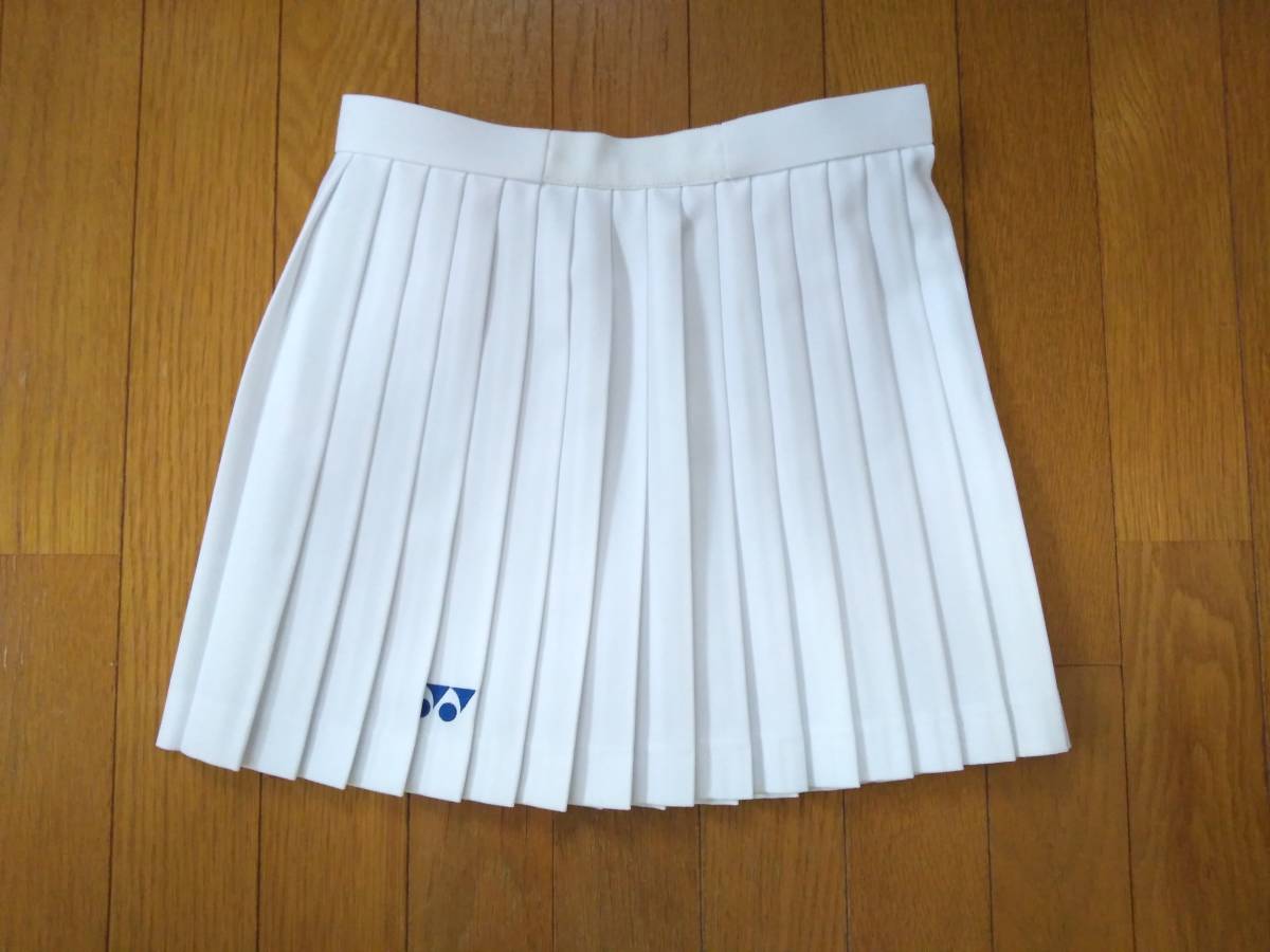 スコート】スコート 白 W64 刺繍ロゴ ヨネックス YONEX 美品 90年代