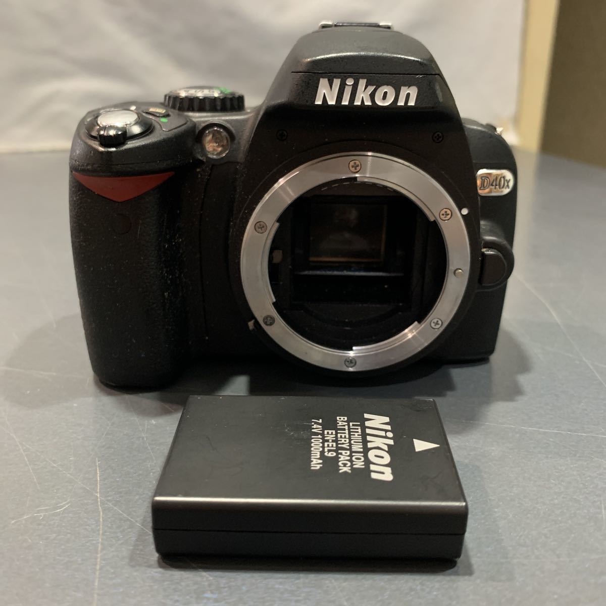 【美品】Nikon D40x ボディ ブラック Nikon D40X ボディ デジタル一眼レフカメラ ニコン ブラック D40x