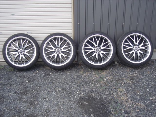 プリウス　５０系外し　ZVW50/51/55 ロクサーニ　BADX　マルチフォルケッタⅡ　SP-SPECTOR 18×7.5J ＋48 PCD100 ５穴　プリウス３０　