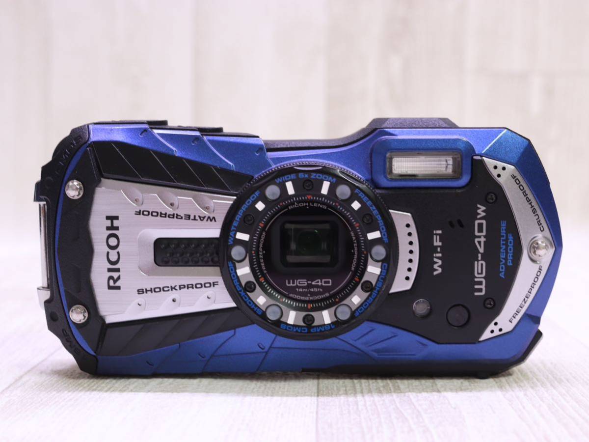 100. RICOH WG-40W ・ブルー ・ 2.7型ワイド・約1600万画素・光学5倍