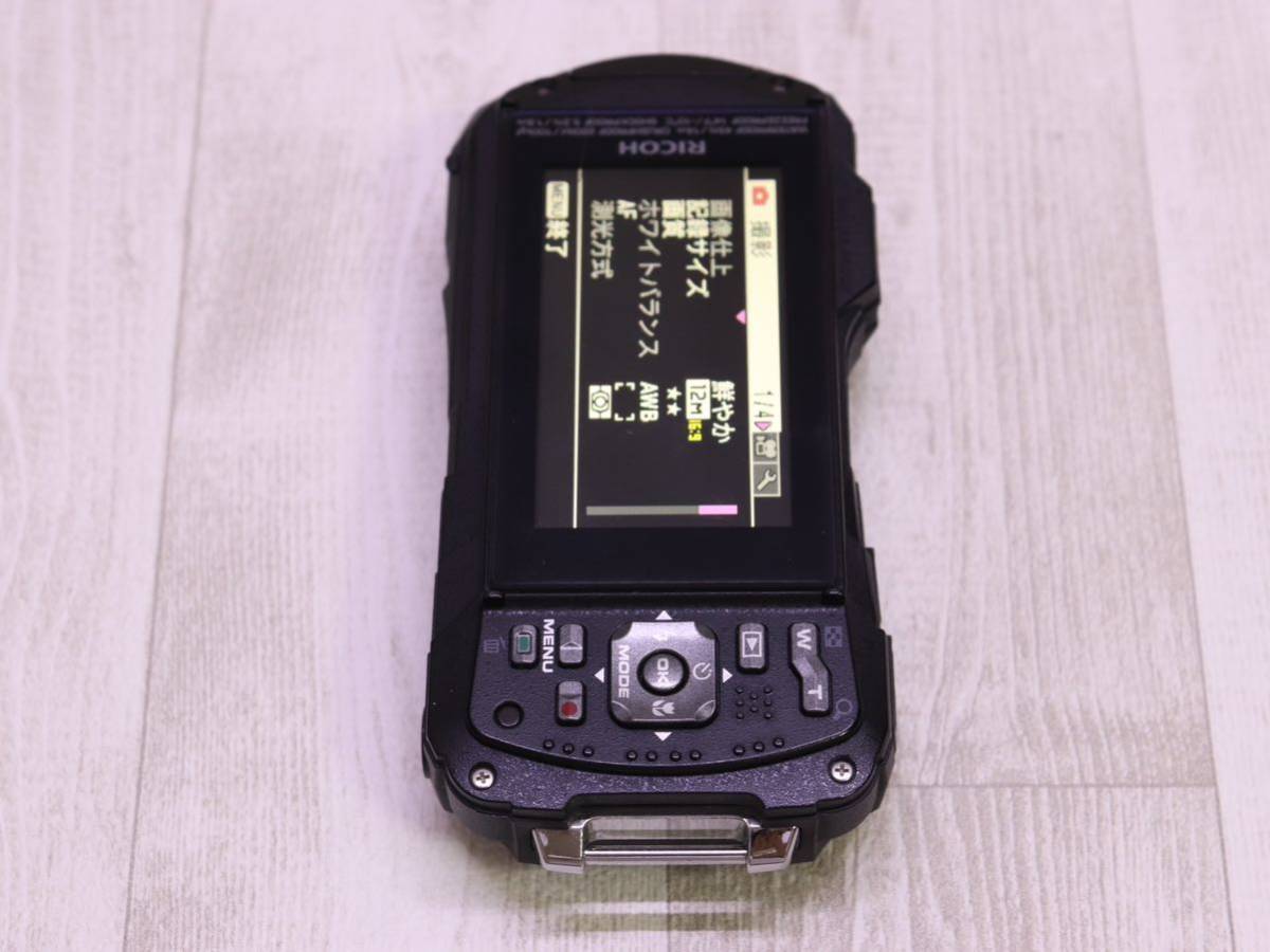 100. RICOH WG-40W ・ブルー ・ 2.7型ワイド・約1600万画素・光学5倍