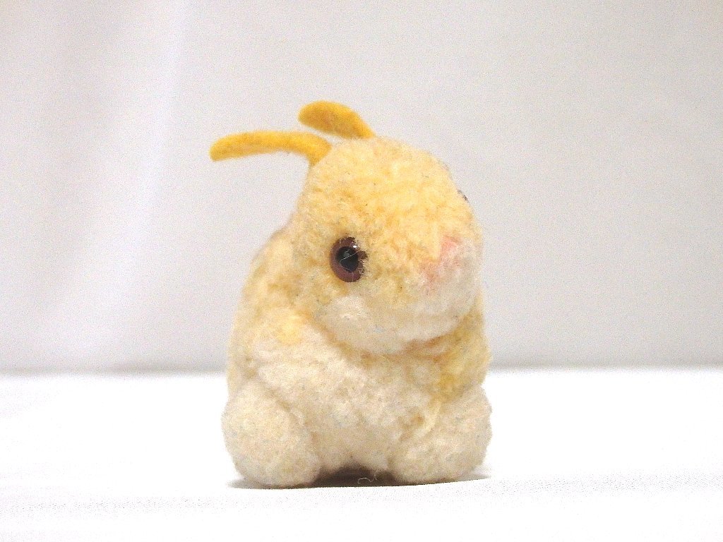 steiffシュタイフ/ ビンテージ・ぽんぽんミニうさぎ /4㎝(シュタイフ社