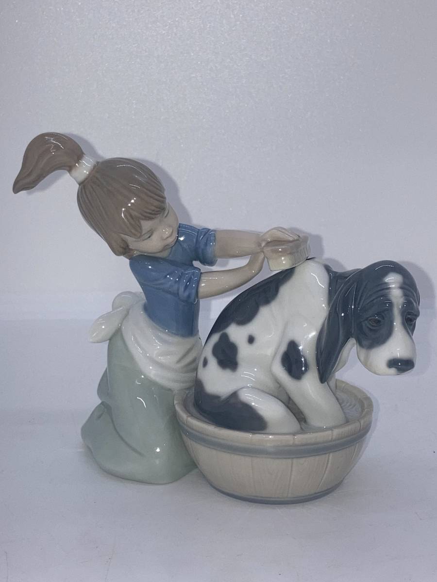 LLADRO リヤドロ 5455 HAND MADE IN SPAIN きれいにしましょうね 陶器