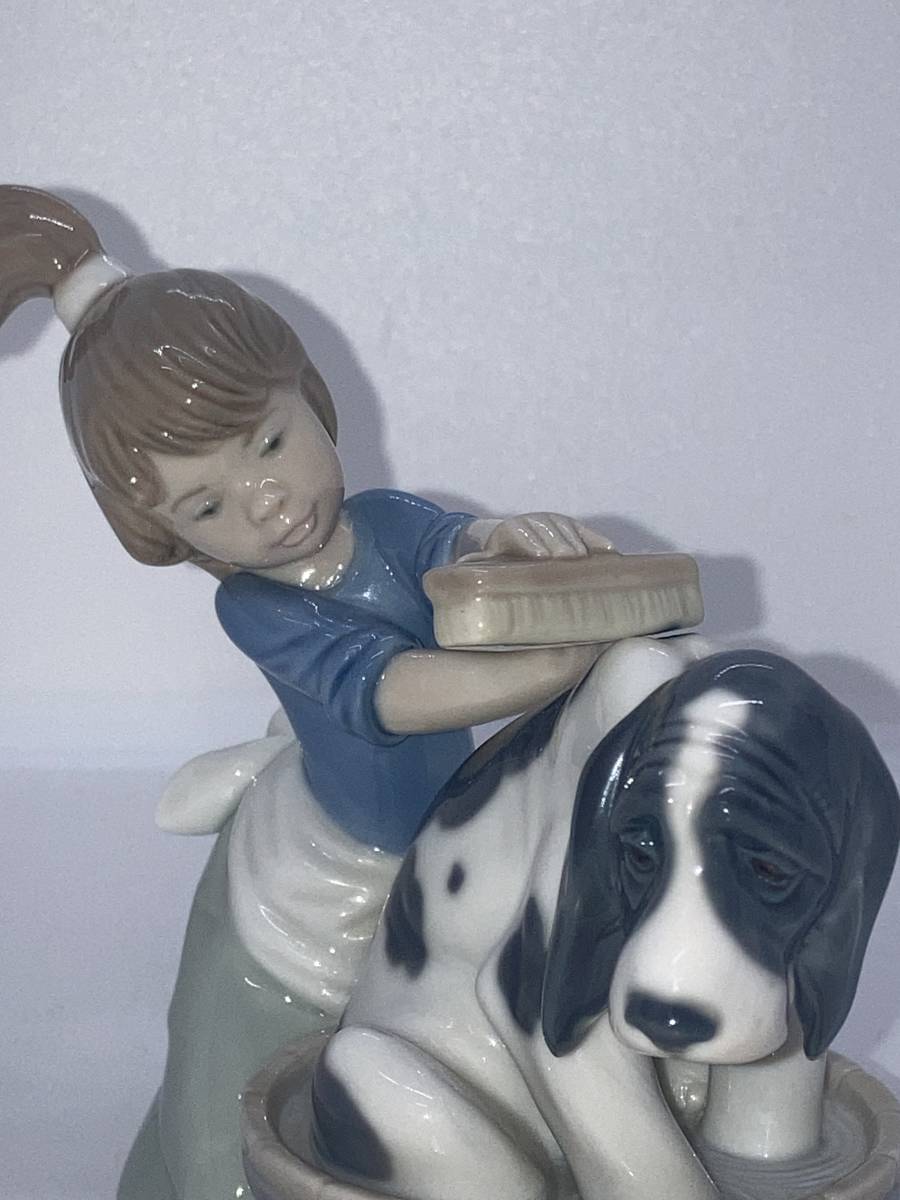 LLADRO リヤドロ 5455 HAND MADE IN SPAIN きれいにしましょうね 陶器