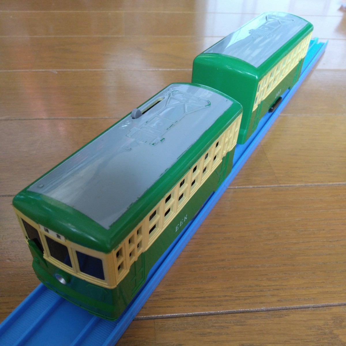 プラレール 江ノ電 300形 ちんちんでんしゃ えのでん 303 EER チンチン