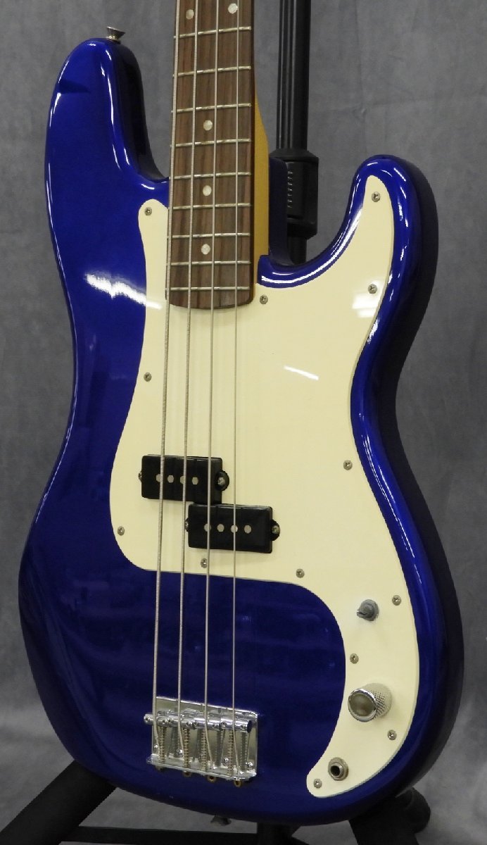☆Squier By Fender Precision Bass エレキベース #CY09030025 ケース付き　☆中古☆