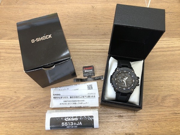 【美品】 カシオ G-SHOCK Gショック タフソーラー 腕時計 GST-B100X-1AJF ブラックカーボンべセル 動作良好品 （M5184）