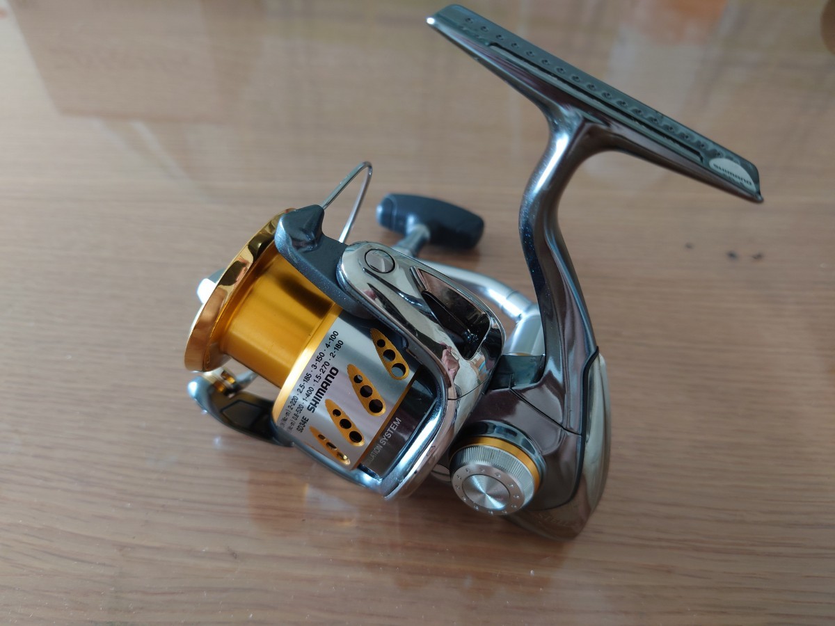 シマノ 07ステラ C3000 SHIMANO 07 STELLA スピニングリール 日本製