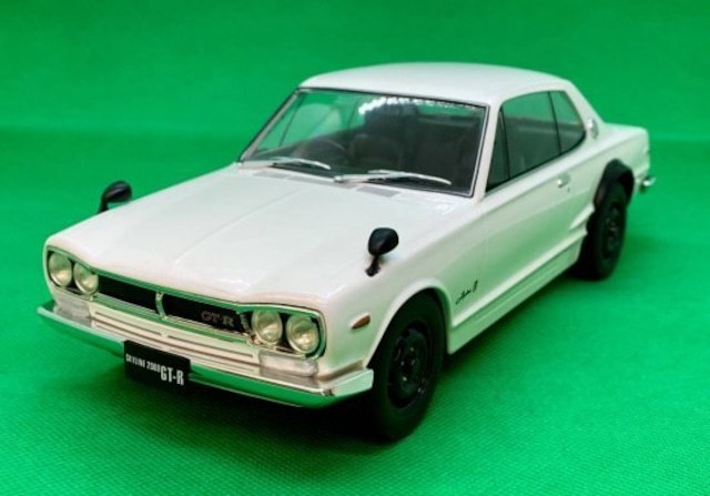 数量限定，人気 First18 製 1/18 日産 スカイライン GT-R KPGC10(乗用車)｜売買されたオークション情報、yahooの商品情報をアーカイブ公開 - オークファン 乗用車