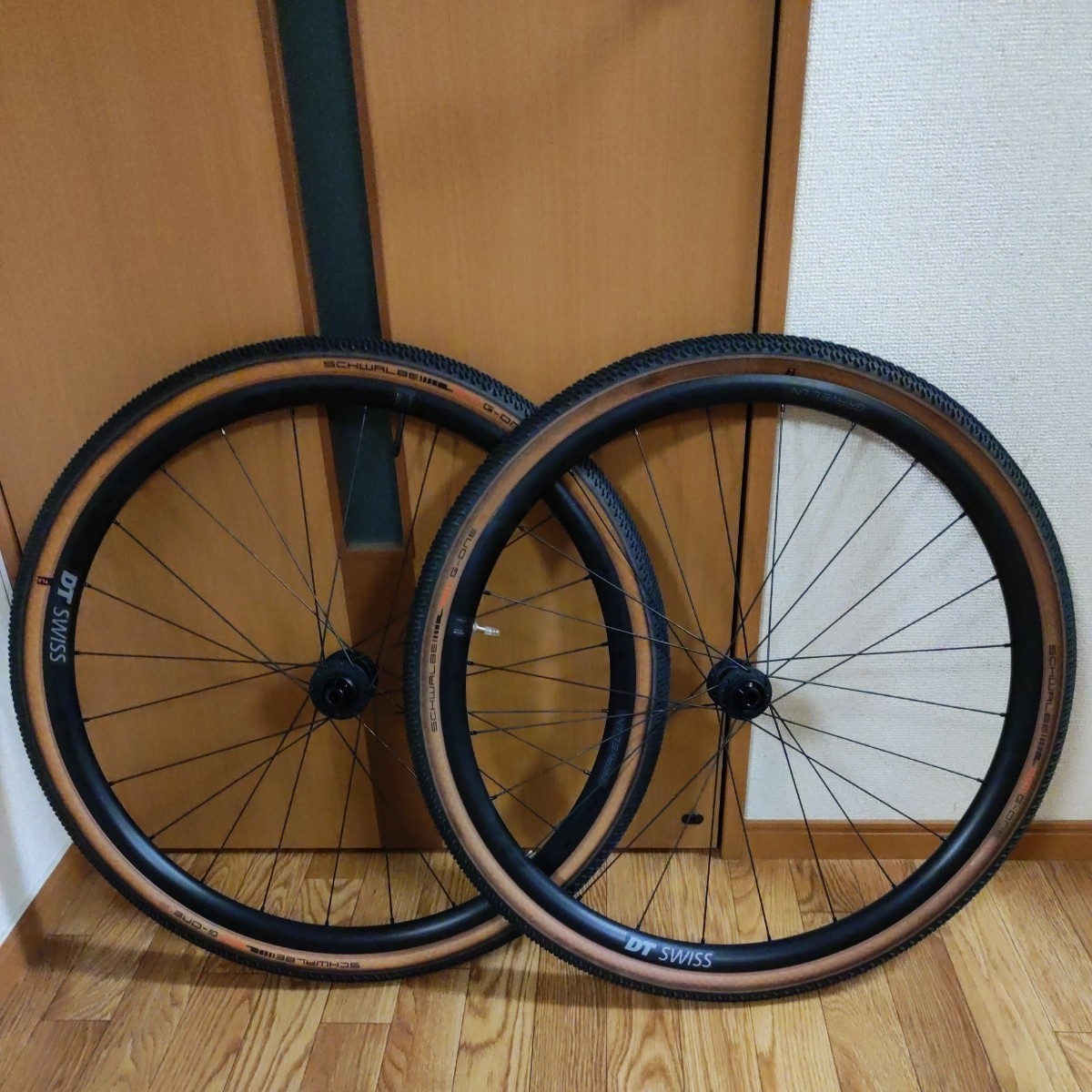 DT Swiss 軽量 前輪と後輪2本セット カーボンホイール1100 650b DT Swiss