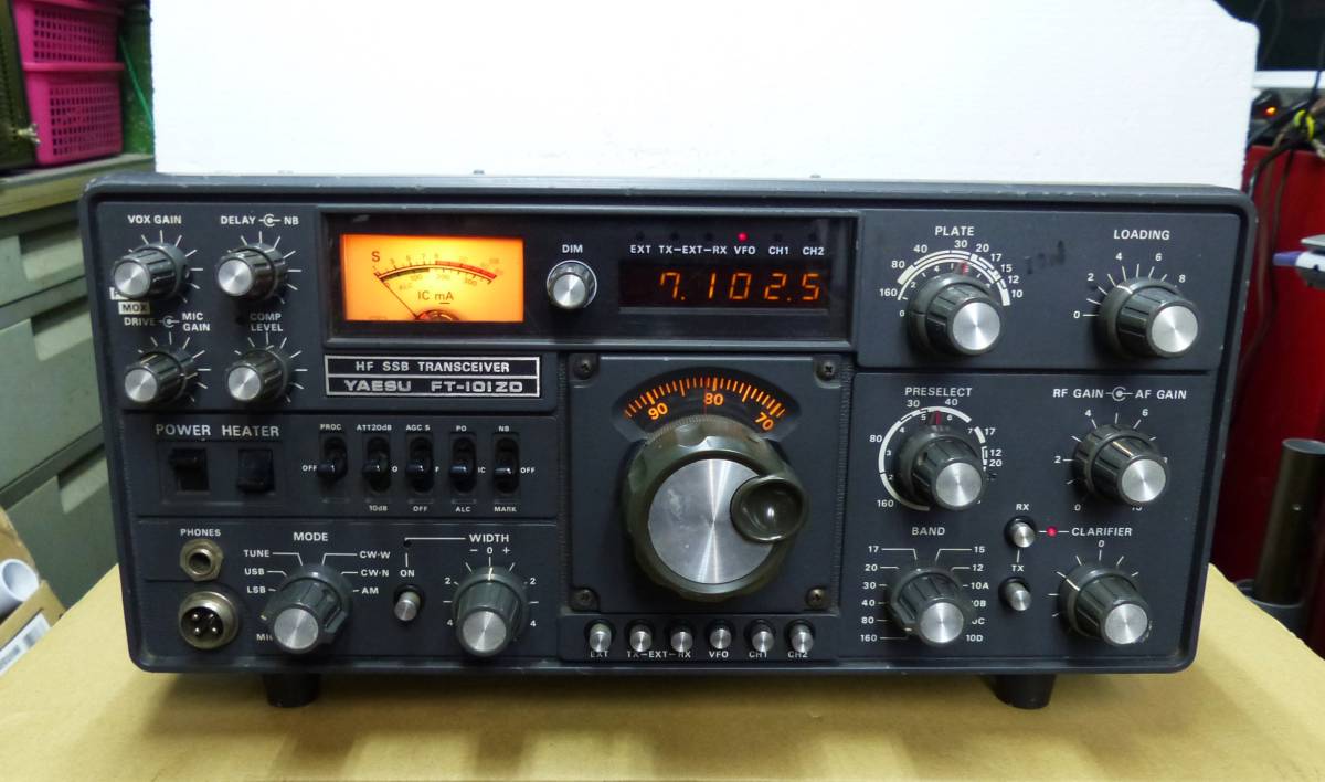 ★YAESU　硬派の　FT-101ZD(100W）WARCバンド・AMユニット装着★