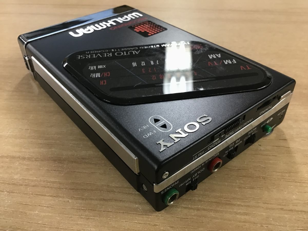 SONY WM-F203 ソニー カセットプレーヤー WALKMAN ウォークマン