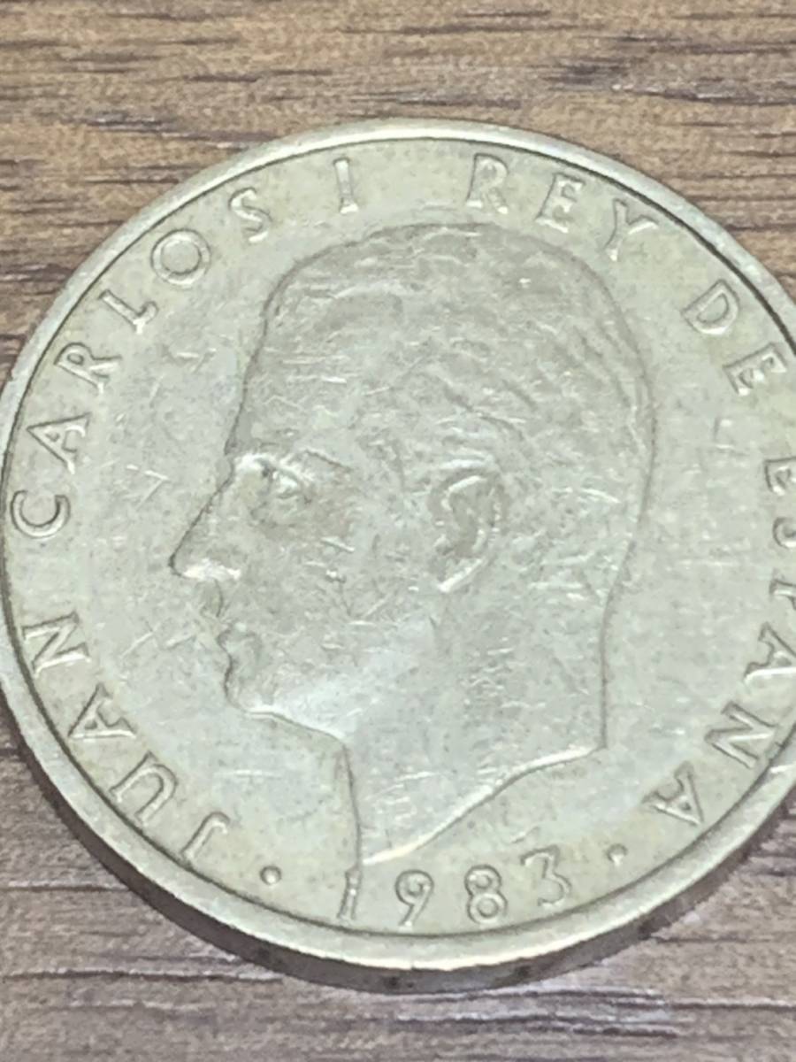 外国コイン スペインペセタ 100ペセタ硬貨 国章 フアン カルロス1世 1983年発行 MK315の入札履歴 - すべての入札履歴