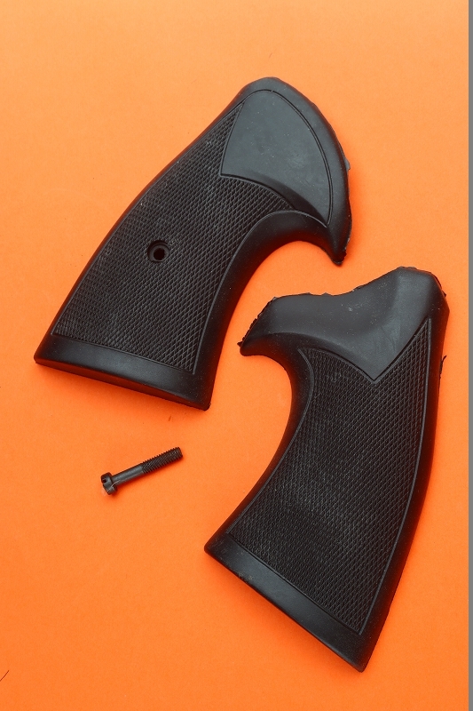 コルトパイソン用グリップ　ｒ６０４