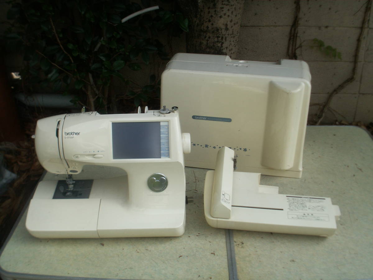 希少 brotherブラザー ミシン Ｄ-9700Ｆ 一応ジャンクで ディズニー