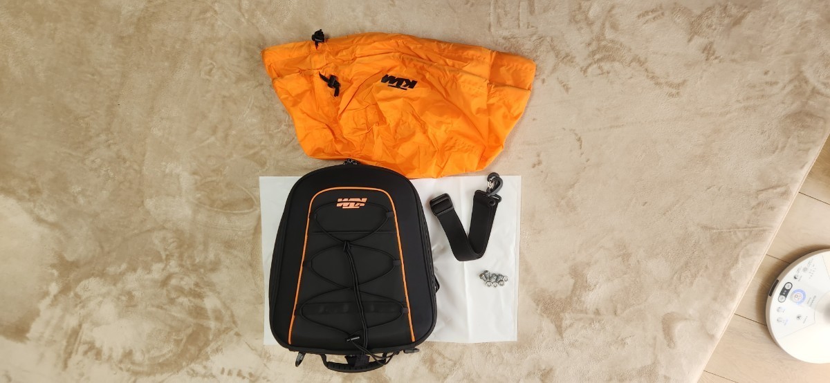 KTM パワーパーツ リアバッグ シートバッグ 美品 DUKE 200 未 KTM パワーパーツ リアバッグ シートバッグ 美品 DUKE 200 未