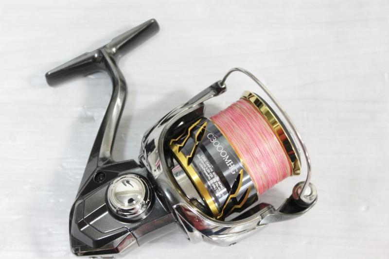 新品，格安】 SHIMANO シマノ '20 TWINPOWER ツインパワー C3000MHG 中古品