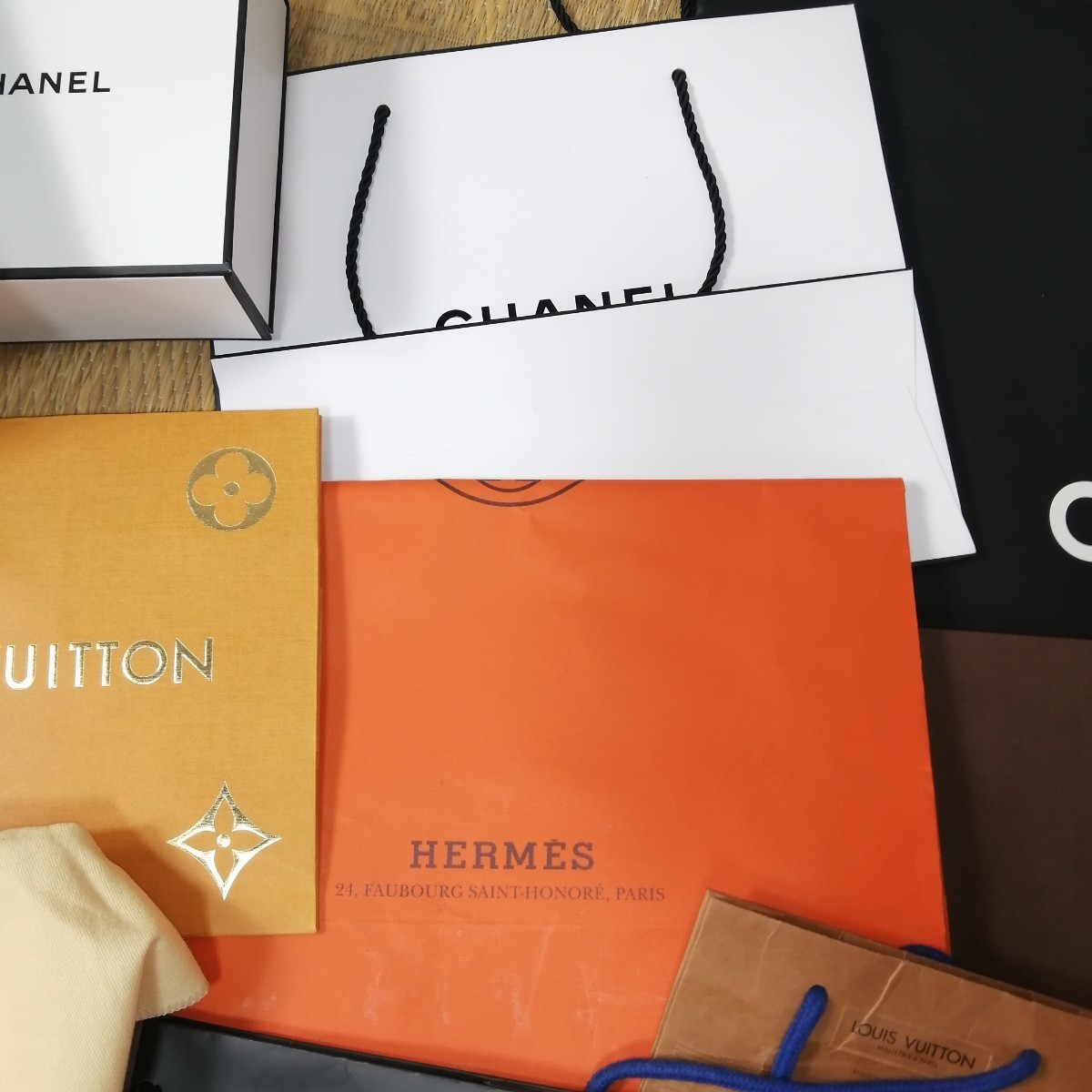 大量43アイテム ルイヴィトン LOUIS VUITTON 保存袋 空箱 紙袋 【公式