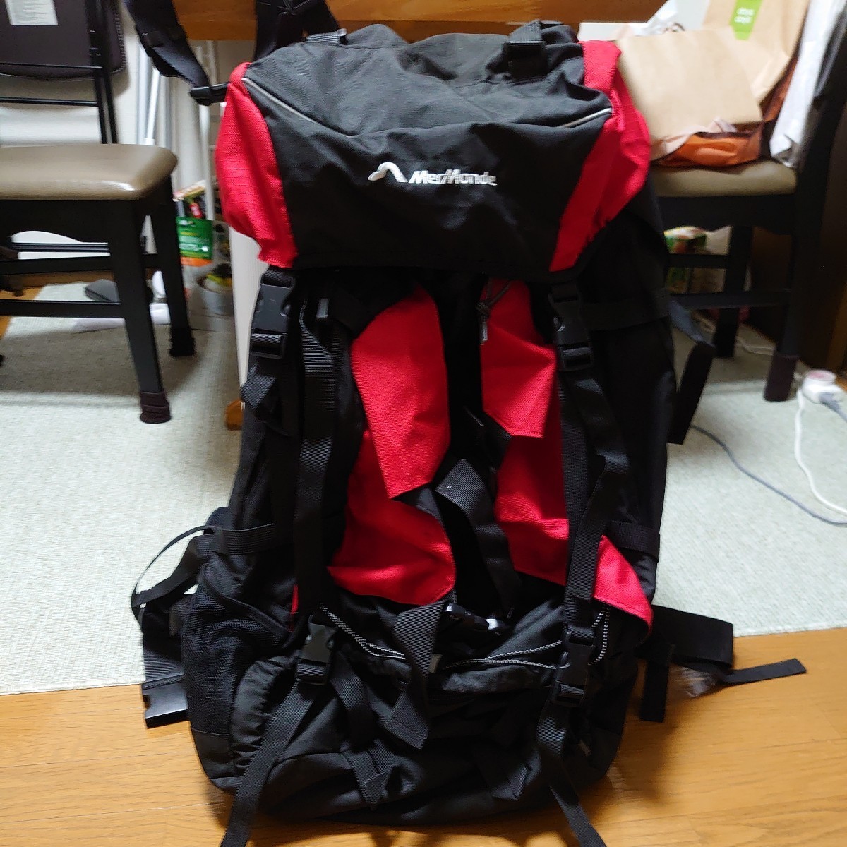 バックパック　MerMonde　EXTREME80 80リットル　値下げ