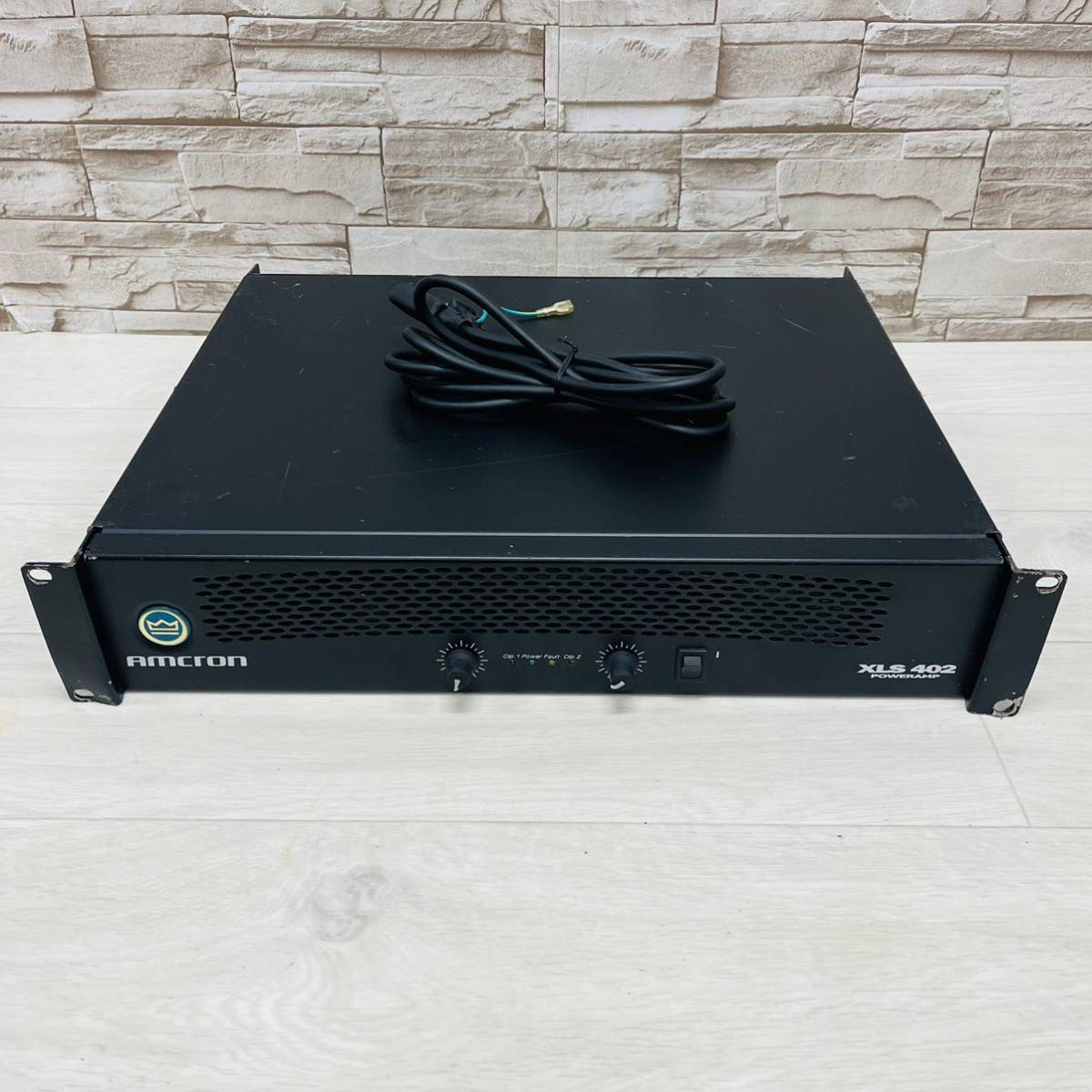 ☆【1K0512-4】 CROWN クラウン パワーアンプ D-75A 現状品