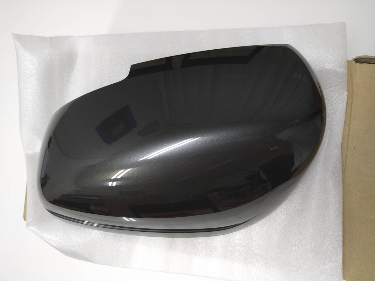 スズキ ハスラー ドアミラーカバー 左 グレー 84728-59S20-ZMW 新品未 