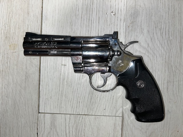THE WYATT EARP 44 REVOLVER モデルガン XZ 3791 Frankrlin Mint