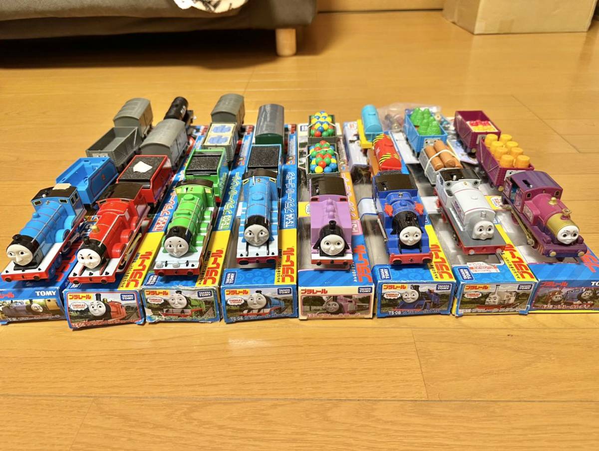 プラレール　トーマスシリーズ　エドワード　ジェームス　ヘンリー　ゴードン　レディ　ロージー　スタンリー　ベル