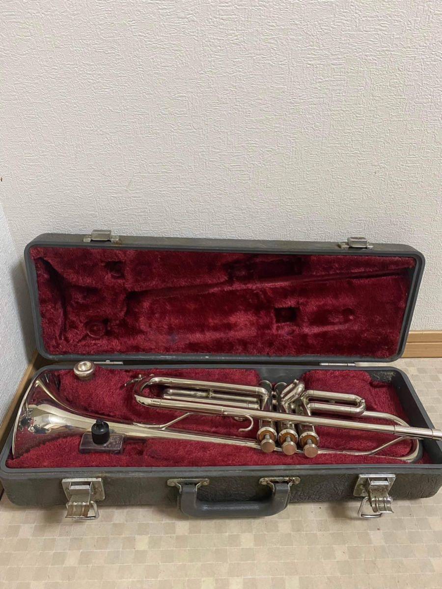 ヤマハ トランペット YTR-136（激美・極上絶品・入念な試奏済 美品