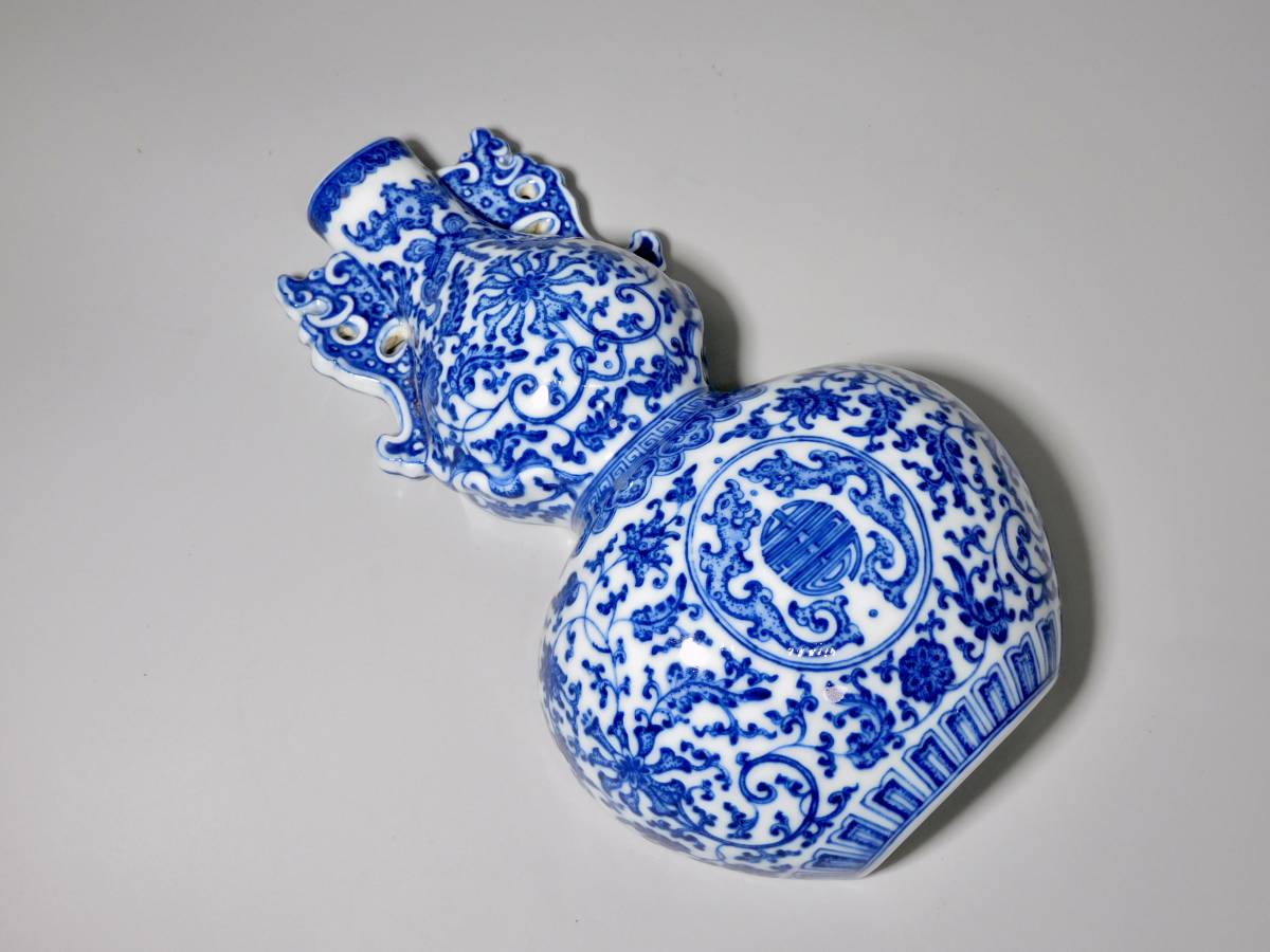 故宫博物院 上手] 悠中国美術 清乾隆年製 粉彩飛蝗文 香合 香盒 古玩 