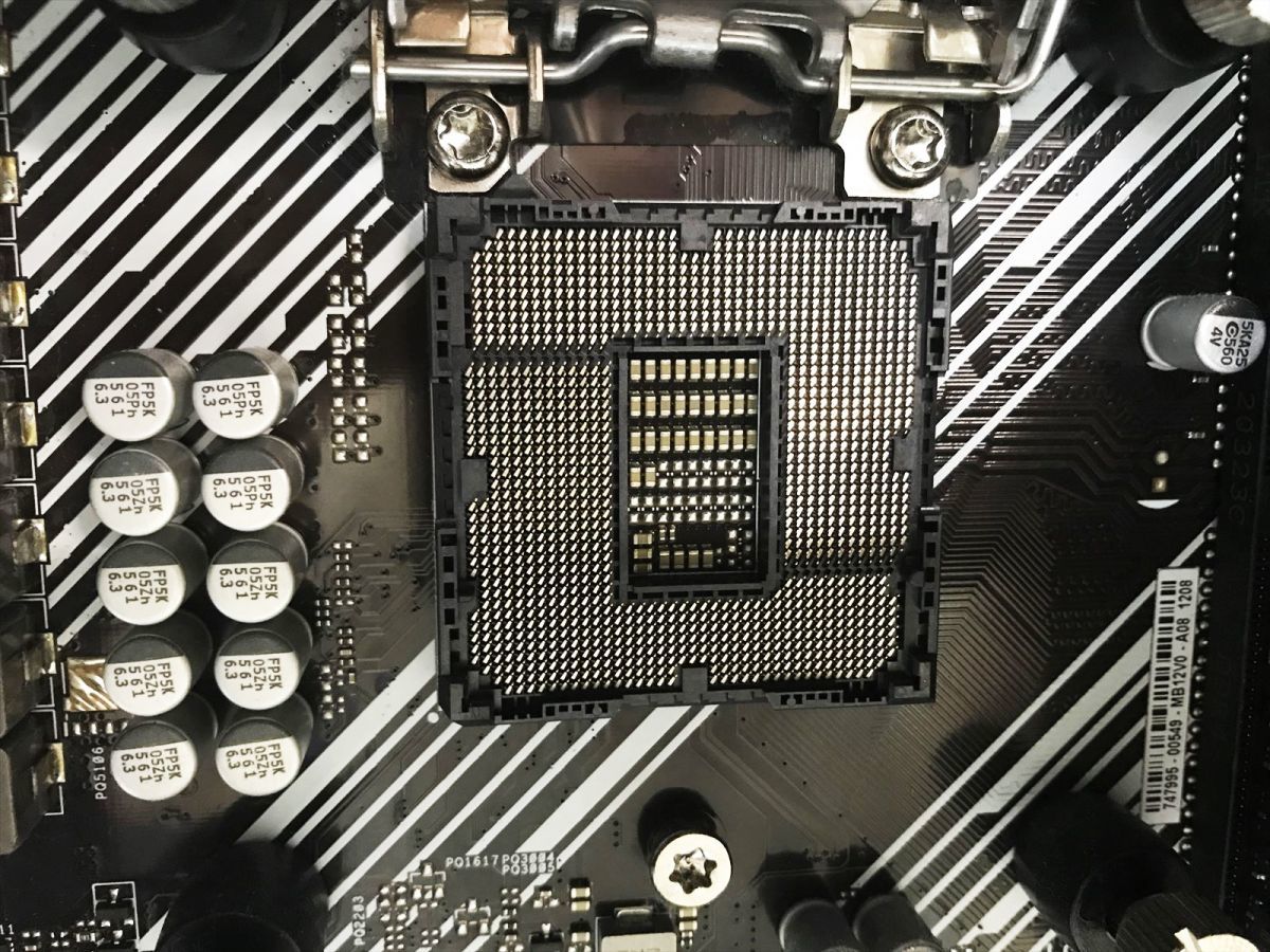 ジャンクパーツセット(CPU マザーボード グラボ ケース) ジャンク PC