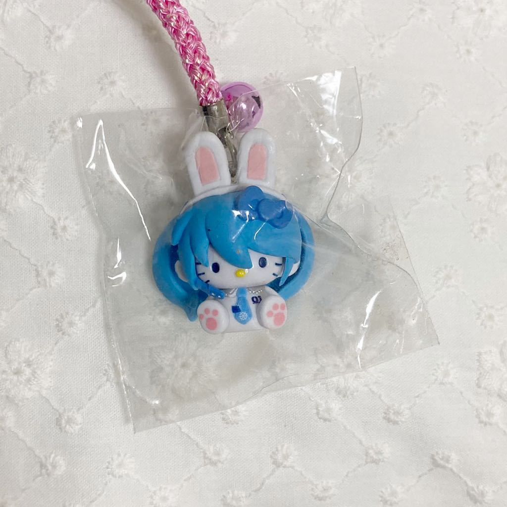 ハローキティ 根付け 北海道限定 初音ミク 雪ミク うさぎ マスコット