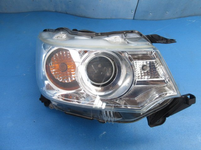 アルテッツァ GF-GXE10 左フォグランプ AS200 Zエディション 1G-FE 4FT