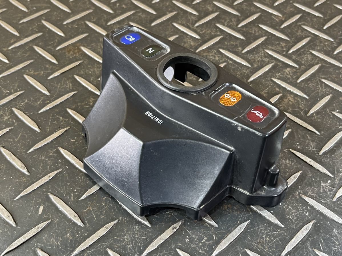 ★カワサキ ゼファー?バリオス?★純正★インジケーター カバー★v2040 60 ゼファー400 新品 インジケーターカバー メーターパイロットボックスカバー 前期 送料無料メーターカバーインジケーター黒ゼファーΧバリオスZRX