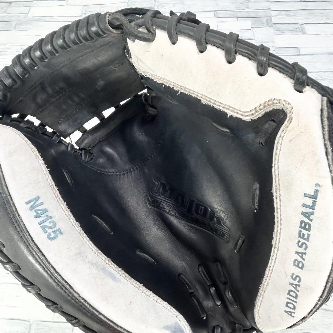 アディダス 【ADIDAS】軟式用キャッチャーミット ブラック×ホワイト