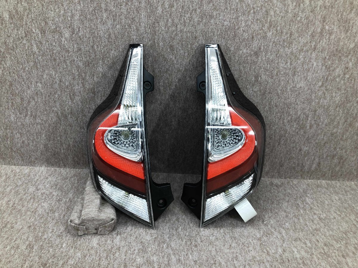アクア NHP10 トヨタ 純正 後期 STANLEY テールランプ 左テールランプ 