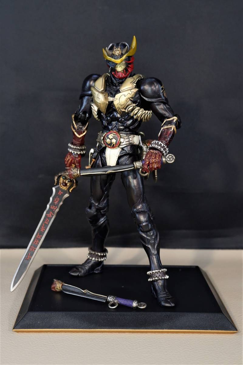 S.I.C カスタム 仮面ライダー独眼鬼　ドクガンキ　仮面ライダー響鬼 玩具レビュー S.I.C. 0 仮面ライダー響鬼編 - YouTube