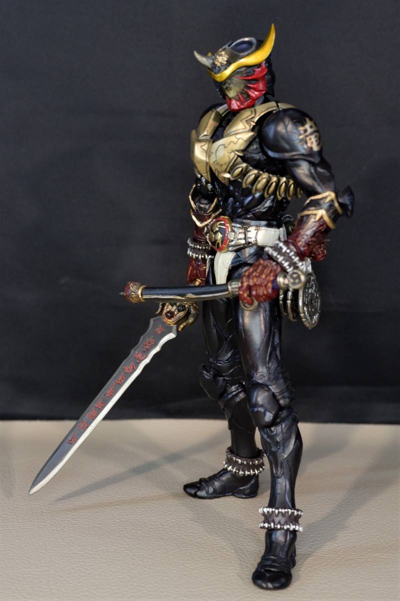 S.I.C カスタム 仮面ライダー独眼鬼　ドクガンキ　仮面ライダー響鬼 玩具レビュー S.I.C. 0 仮面ライダー響鬼編 - YouTube