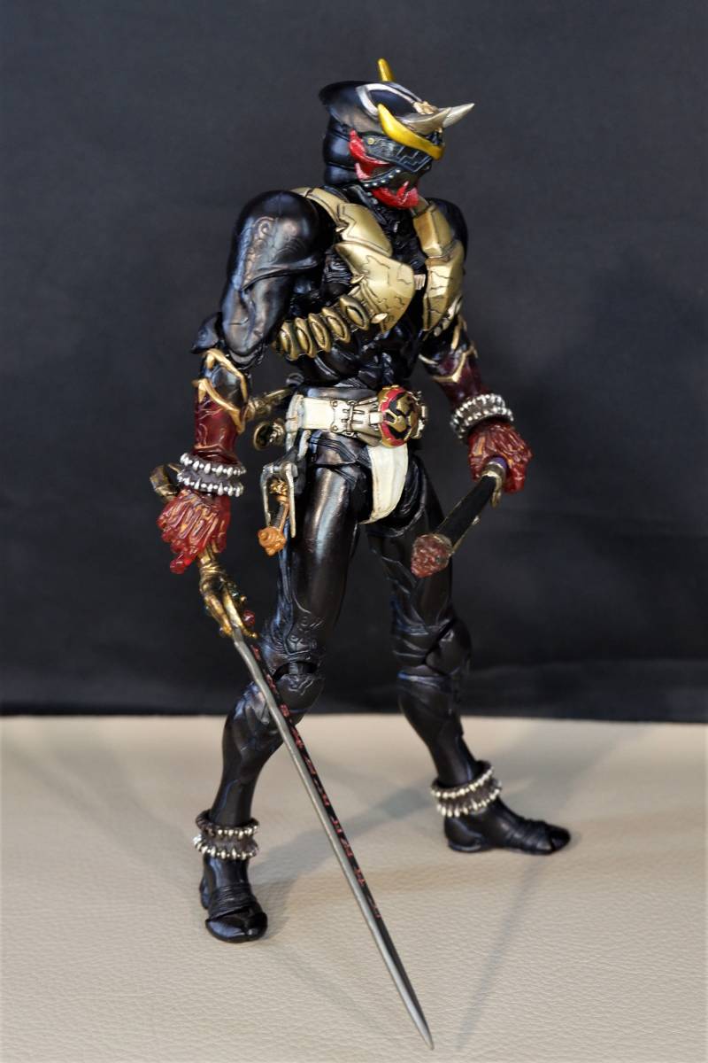 S.I.C カスタム 仮面ライダー独眼鬼　ドクガンキ　仮面ライダー響鬼 玩具レビュー S.I.C. 0 仮面ライダー響鬼編 - YouTube